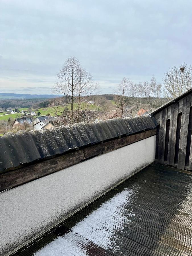 Hotel Gasthaus Zur Burgschaenke Aremberg Exterior foto